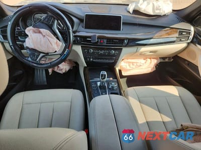 Zdjęcie 8 z 13 samochodu: 2018 BMW X5 XDRIVE35I VIN:5UXKR0C51J0X98448 - miniatura