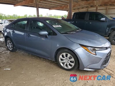 Czwarte zdjęcie samochodu z boku: 2023 TOYOTA COROLLA LE VIN:5YFB4MDE0PP002308 - miniatura