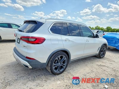 Trzecie zdjęcie samochodu z tyłu: 2019 BMW X5 XDRIVE40I VIN:5UXCR6C57KLL13866 - miniatura