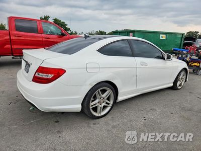Trzecie zdjęcie samochodu z tyłu: 2013 MERCEDES-BENZ C 250 VIN:WDDGJ4HB6DF990105 - miniatura