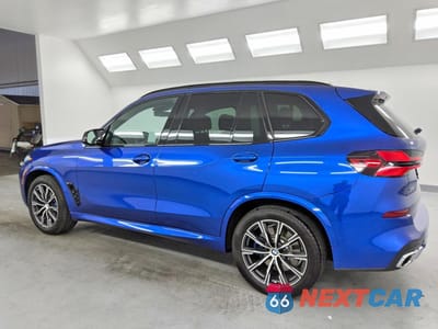 Drugie zdjęcie samochodu z przodu: 2026 BMW X5 M60I VIN:5UX33EU04T9018947 - miniatura