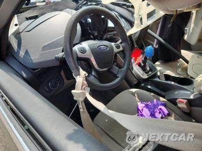 Zdjęcie 8 z 12 samochodu: 2013 FORD ESCAPE SE VIN:1FMCU0GX8DUC33798 - miniatura