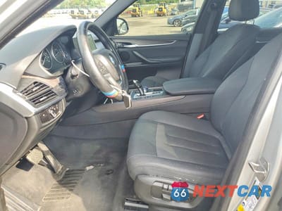 Zdjęcie 7 z 13 samochodu: 2017 BMW X5 XDRIVE35I VIN:5UXKR0C35H0V73863 - miniatura