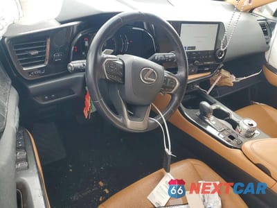 Zdjęcie 8 z 13 samochodu: 2023 LEXUS NX 350 VIN:JTJGGCEZ4P2009573 - miniatura