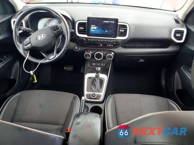 Zdjęcie 8 z 14 samochodu: 2024 HYUNDAI VENUE LIMITED VIN:KMHRC8A34RU298706 - miniatura