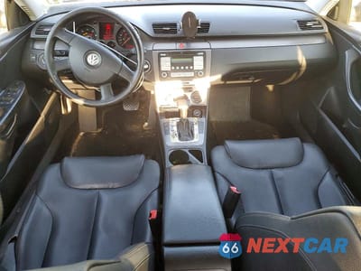 Zdjęcie 8 z 12 samochodu: 2008 VOLKSWAGEN PASSAT TURBO VIN:WVWJK73C28E217576 - miniatura