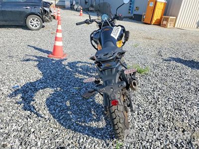 Czwarte zdjęcie samochodu z boku: 2025 ROYAL ENFIELD MOTORS HIMALAYAN 450 VIN:ME3BGK402SK503054 - miniatura