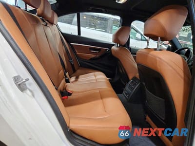 Zdjęcie 10 z 12 samochodu: 2017 BMW 330 I VIN:WBA8B9G37HNU56381 - miniatura