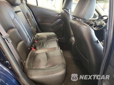 Zdjęcie 10 z 12 samochodu: 2017 MAZDA 3 GRAND TOURING VIN:JM1BN1W38H1103089 - miniatura