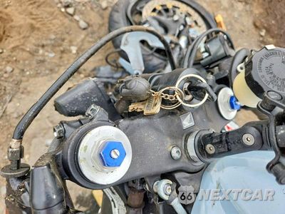 Zdjęcie 8 z 9 samochodu: 2006 HONDA CBR600RR RR VIN:JH2PC400X9K200664 - miniatura