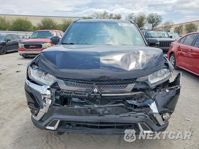 Piąte zdjęcie samochodu w środku: 2019 MITSUBISHI OUTLANDER SE VIN:JA4AZ3A33KZ025729 - miniatura