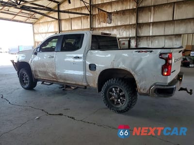 Drugie zdjęcie samochodu z przodu: 2019 CHEVROLET SILVERADO K1500 LT VIN:1GCPYDEK0KZ369657 - miniatura