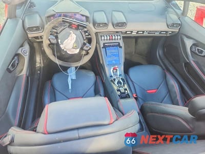 Zdjęcie 8 z 12 samochodu: 2022 LAMBORGHINI HURACAN EVO VIN:ZHWUT5ZF0NLA19483 - miniatura