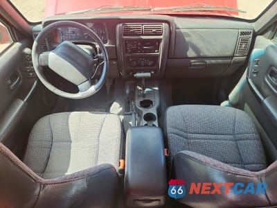Zdjęcie 8 z 12 samochodu: 1999 JEEP CHEROKEE SPORT VIN:1J4FF68S6XL550551 - miniatura