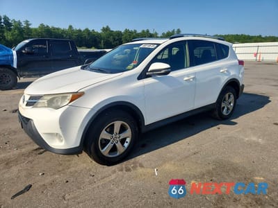 2015 TOYOTA RAV4 XLE JTMRFREV3FD115594 - główne zdjęcie licytacji z USA - miniatura