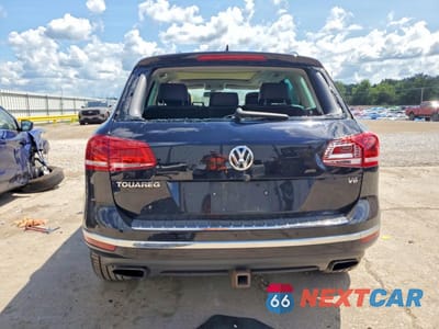Zdjęcie 6 z 13 samochodu: 2016 VOLKSWAGEN TOUAREG SPORT VIN:WVGEF9BPXGD001125 - miniatura