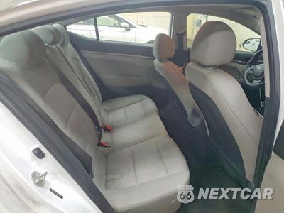 Zdjęcie 10 z 12 samochodu: 2017 HYUNDAI ELANTRA SE VIN:5NPD74LF7HH166471 - miniatura