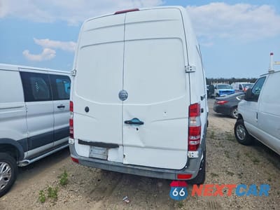 Zdjęcie 6 z 13 samochodu: 2011 FREIGHTLINER SPRINTER 3500 - DELIVERY VAN VIN:WDYPF0CC0B5532653 - miniatura