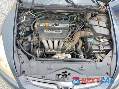 Zdjęcie 11 z 12 samochodu: 2004 HONDA ACCORD LX VIN:1HGCM56354A152650 - miniatura
