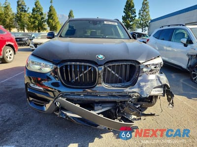 Piąte zdjęcie samochodu w środku: 2019 BMW X3 SDRIVE30I VIN:5UXTR7C55KLF24377 - miniatura