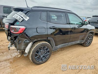 Trzecie zdjęcie samochodu z tyłu: 2025 JEEP COMPASS LATITUDE VIN:3C4NJDBN1ST557931 - miniatura