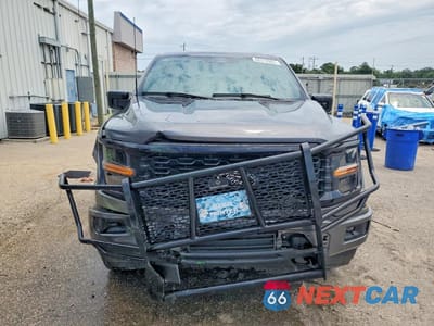 Piąte zdjęcie samochodu w środku: 2024 FORD F150 STX VIN:1FTFW2L54RKE51476 - miniatura