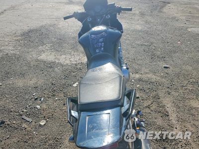 Zdjęcie 6 z 9 samochodu: 2001 YAMAHA FZI VIN:JYARN07E11A001000 - miniatura