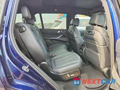 Zdjęcie 11 z 14 samochodu: 2021 BMW X7 XDRIVE40I VIN:5UXCW2C00M9G33782 - miniatura