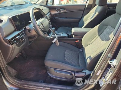 Zdjęcie 7 z 13 samochodu: 2026 KIA SPORTAGE LX VIN:KNDPUCDF3T7460753 - miniatura