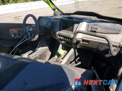 Piąte zdjęcie samochodu w środku: 2024 POLARIS RZR UTILITY VEHICLE VIN:3NSRMD2K0RG332707 - miniatura