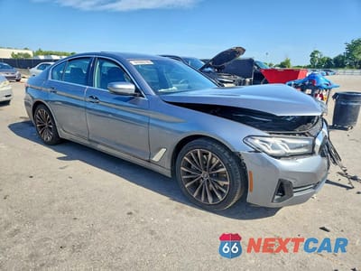 Czwarte zdjęcie samochodu z boku: 2022 BMW 540 I VIN:WBA53BJ0XNWX49493 - miniatura