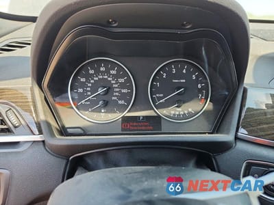 Zdjęcie 9 z 13 samochodu: 2016 BMW X1 VIN:WBXHT3Z35G4A49177 - miniatura