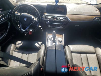 Zdjęcie 8 z 12 samochodu: 2019 BMW 5ER XI VIN:WBAJA7C56KWW24223 - miniatura