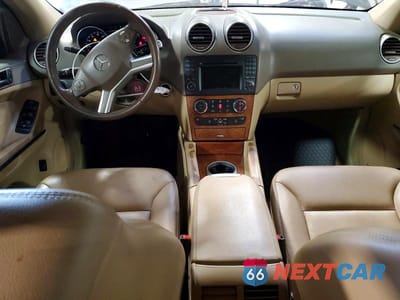 Zdjęcie 8 z 13 samochodu: 2009 MERCEDES-BENZ ML 350 VIN:4JGBB86E29A453267 - miniatura