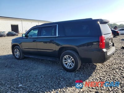 Drugie zdjęcie samochodu z przodu: 2020 CHEVROLET SUBURBAN K1500 LT VIN:1GNSKHKC2LR121757 - miniatura