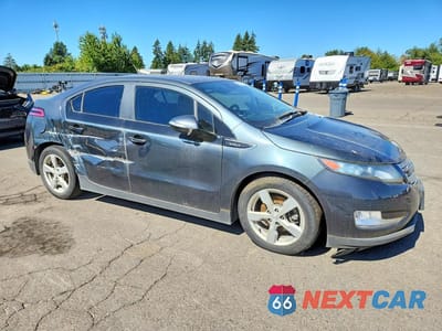 Czwarte zdjęcie samochodu z boku: 2013 CHEVROLET VOLT VIN:1G1RA6E40DU145517 - miniatura