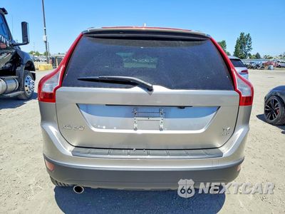 Zdjęcie 6 z 14 samochodu: 2013 VOLVO XC60 T6 VIN:YV4902DZ4D2389406 - miniatura