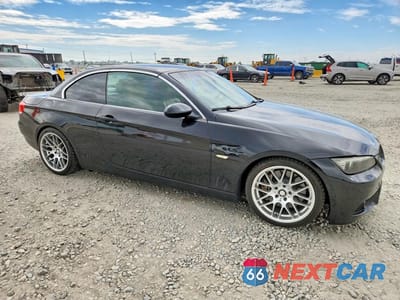 Czwarte zdjęcie samochodu z boku: 2009 BMW 335 I VIN:WBAWL73599P181599 - miniatura