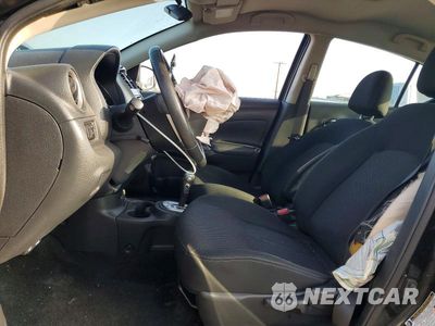 Zdjęcie 7 z 12 samochodu: 2018 NISSAN VERSA SV VIN:3N1CN7AP5JL803994 - miniatura