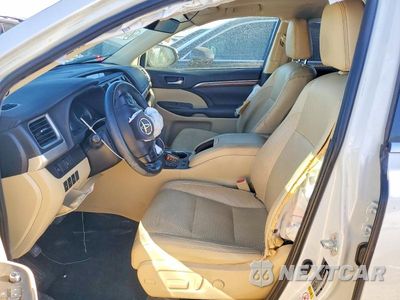 Zdjęcie 7 z 14 samochodu: 2019 TOYOTA HIGHLANDER HYBRID LIMITED PLATINUM VIN:5TDDGRFH0KS059077 - miniatura