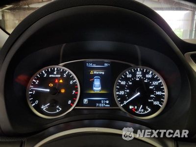 Zdjęcie 9 z 12 samochodu: 2017 NISSAN SENTRA SV VIN:3N1AB7AP6HY389511 - miniatura