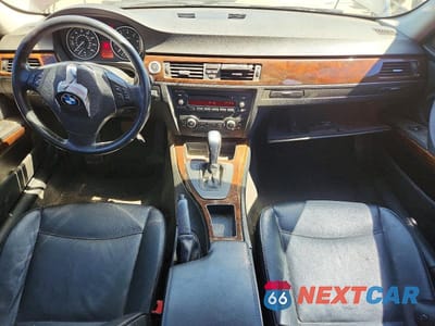 Zdjęcie 8 z 13 samochodu: 2011 BMW 328 XI VIN:WBAPK7G57BNN69997 - miniatura