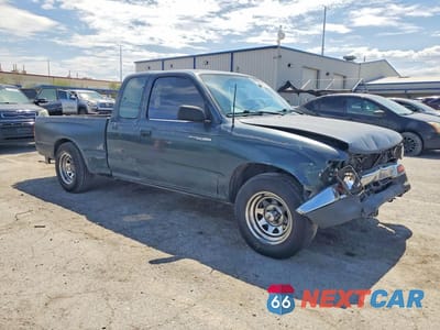 Czwarte zdjęcie samochodu z boku: 1996 TOYOTA TACOMA XTRACAB VIN:4TAVL52N4TZ145606 - miniatura