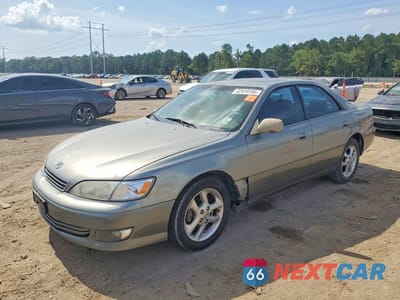 2000 LEXUS ES 300 JT8BF28G9Y5095711 - główne zdjęcie licytacji z USA - miniatura