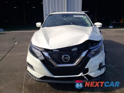 Piąte zdjęcie samochodu w środku: 2021 NISSAN ROGUE SPORT SV VIN:JN1BJ1BV8MW568474 - miniatura
