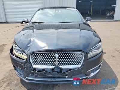 Piąte zdjęcie samochodu w środku: 2017 LINCOLN MKZ HYBRID RESERVE VIN:3LN6L5MU7HR602672 - miniatura