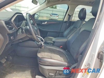 Zdjęcie 7 z 13 samochodu: 2022 FORD ESCAPE SEL VIN:1FMCU9H92NUC03069 - miniatura