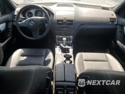 Zdjęcie 8 z 12 samochodu: 2008 MERCEDES-BENZ C 300 4MATIC VIN:WDDGF81X88F072327 - miniatura