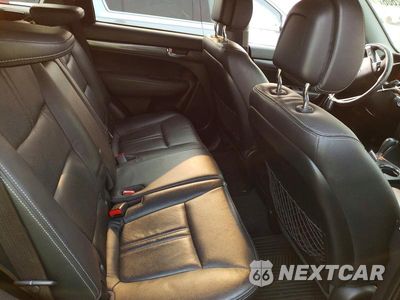 Zdjęcie 11 z 13 samochodu: 2011 KIA SORENTO SX VIN:5XYKWDA23BG095228 - miniatura