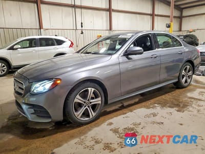 2019 MERCEDES-BENZ E 300 4MATIC WDDZF4KB7KA688738 - główne zdjęcie licytacji z USA - miniatura